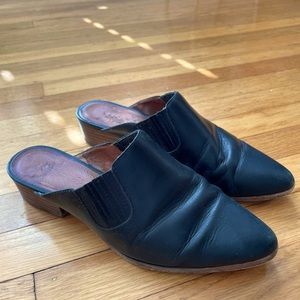 Madewell black leather mules with low heel 8.5
